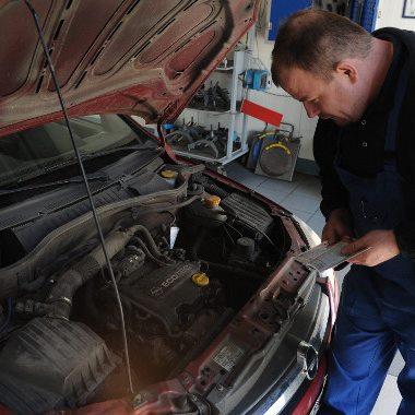 Warto wiedzieć

Jeżeli nawet o jeden dzień spóźnimy się na obowiązkowe badania techniczne naszego…